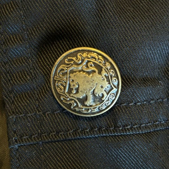 Harry Potter Gryffindor Jacket - Picture 7 of 7